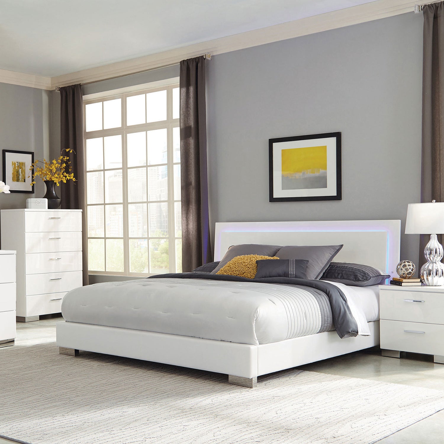 Dulcey White High Gloss 2 drawer Nightstand